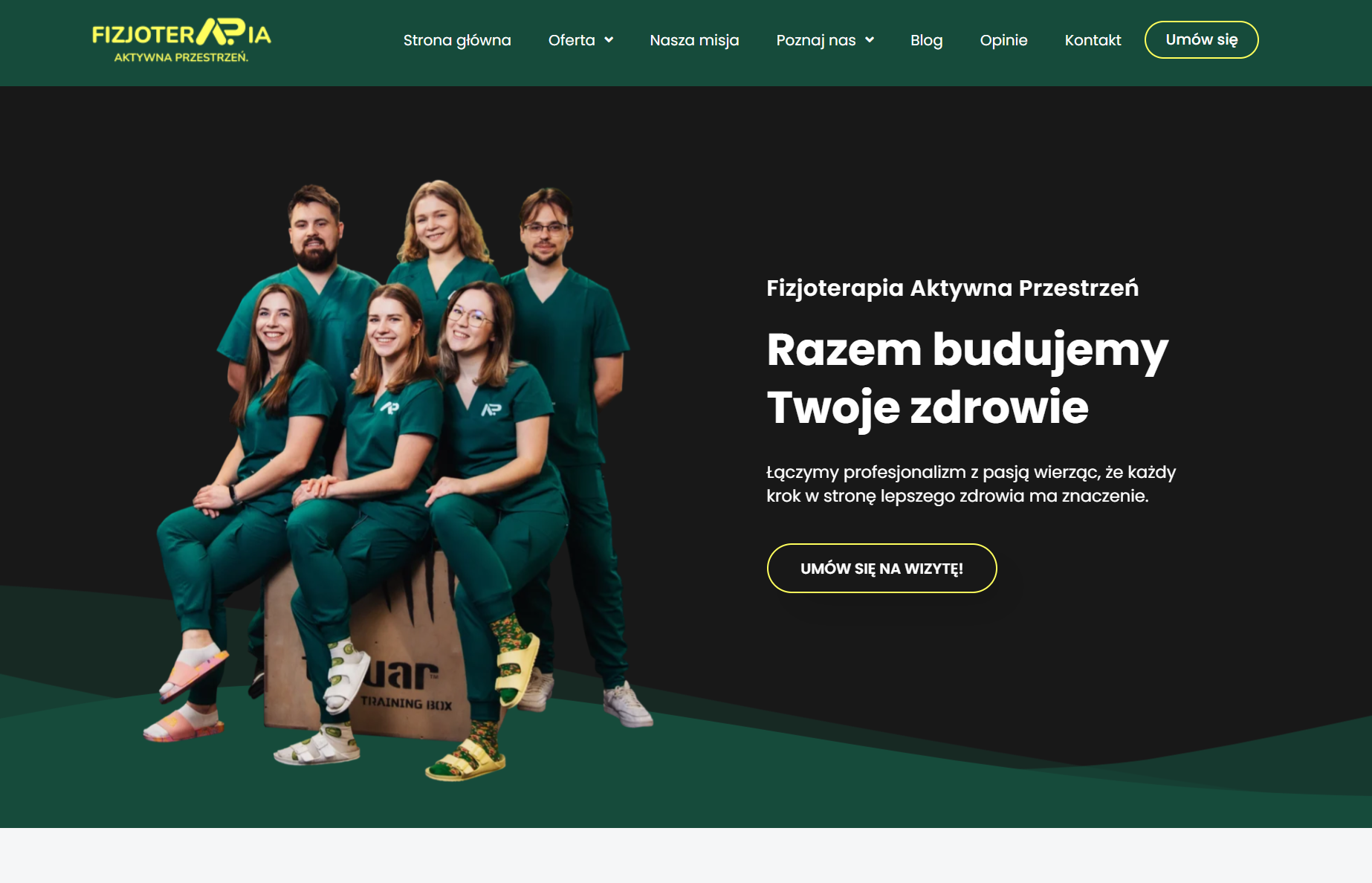 Fizjoterapia w pracy siedzącej - jak przeciwdziałać bólowi pleców i sztywności mięśni?